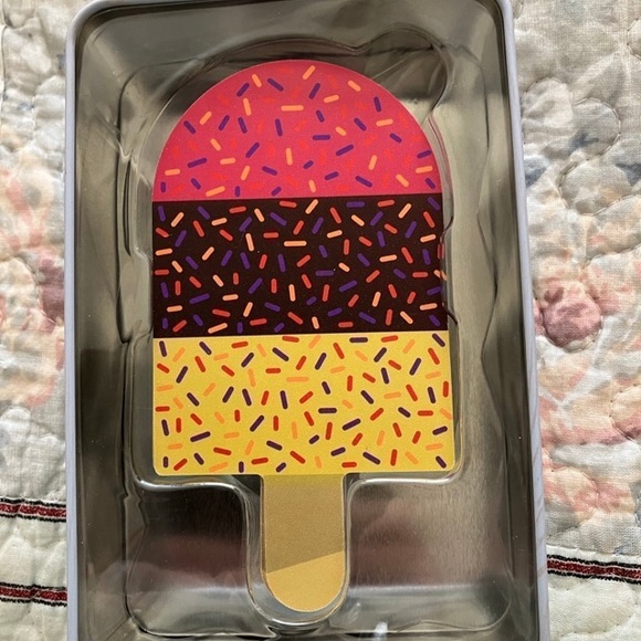 Waterproof Popsicle Playing Cards - Picture 2 of 4